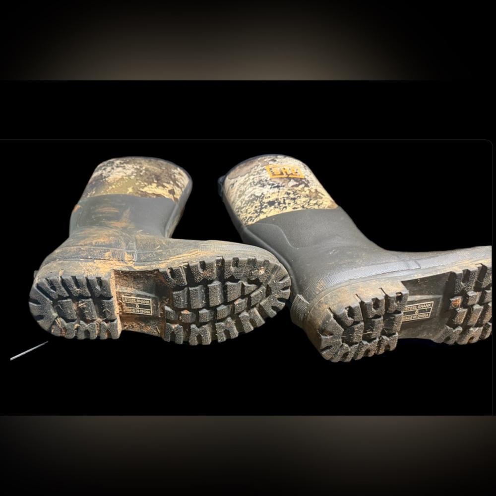 Muck Boot Company Black and Camouflage Boots